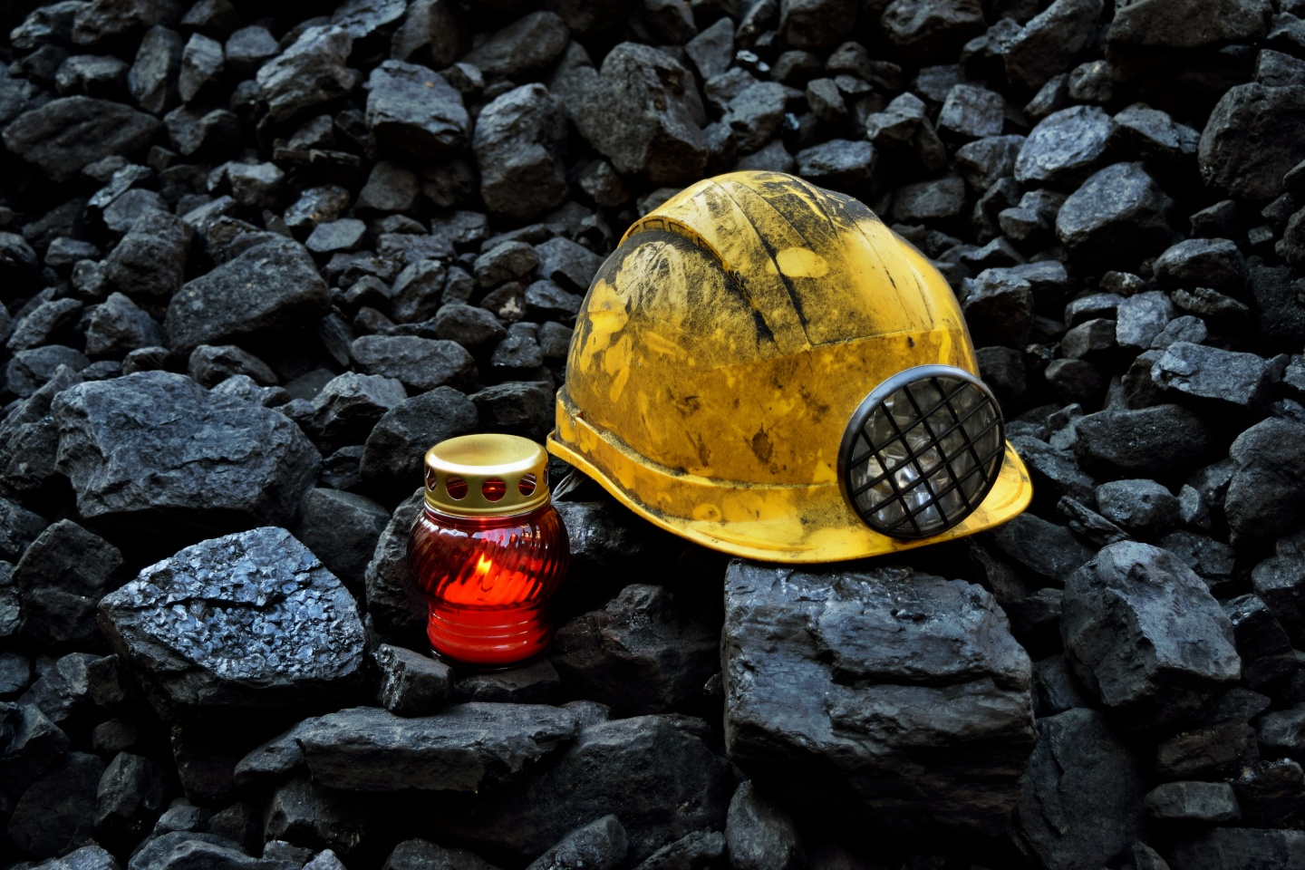 Trukumb Mining